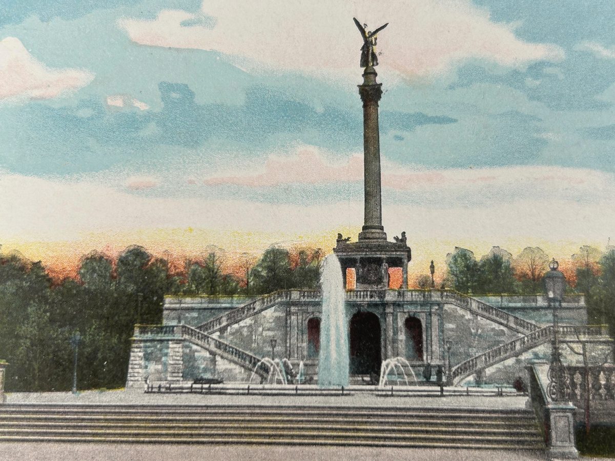 Cartolina colorata del monumento alla Pace, l’Angelo della Pace di Monaco